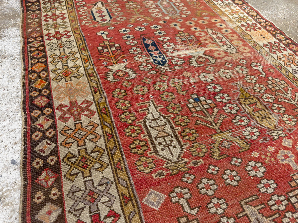 Antique Caucasian Rug, No.21135 - Gss