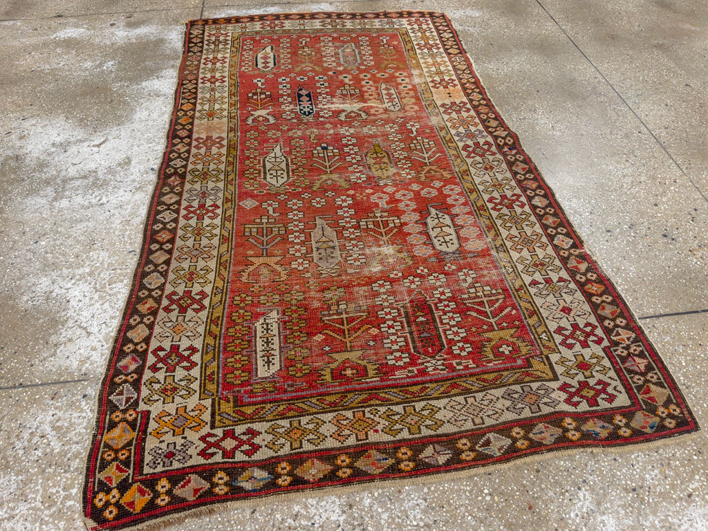 Antique Caucasian Rug, No.21135 - Gss