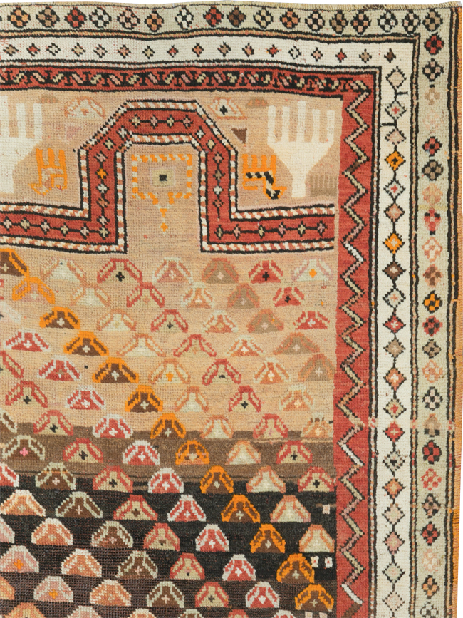 Antique Caucasian Rug, No.21137 - Gss