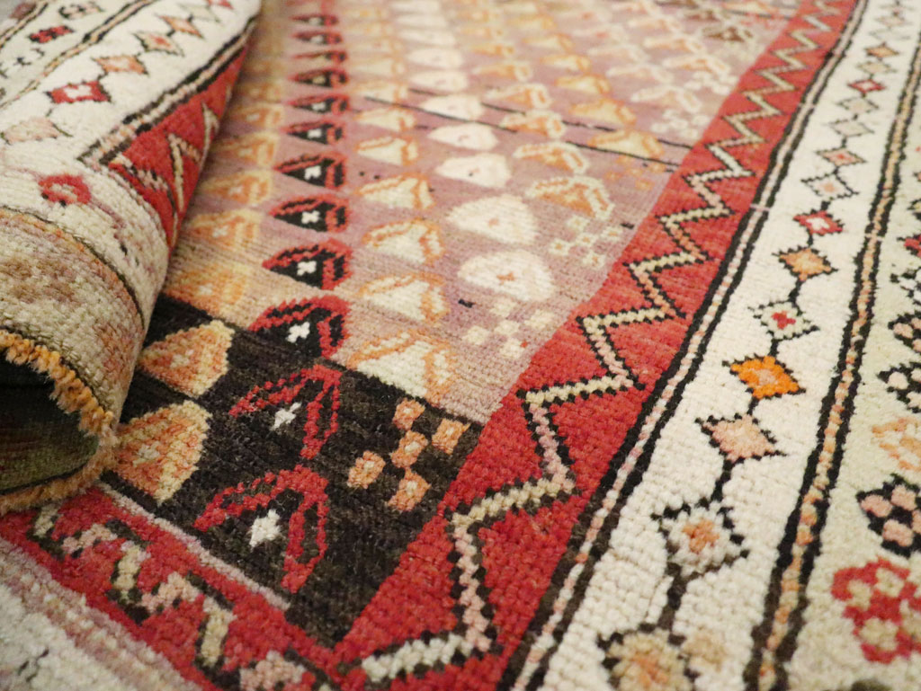 Antique Caucasian Rug, No.21137 - Gss