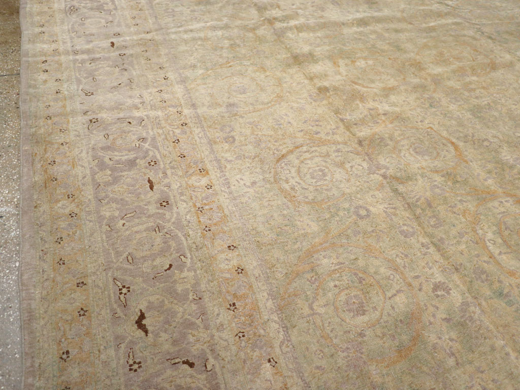 Antique Persian Tabriz  Carpet, No.21197 - Gss