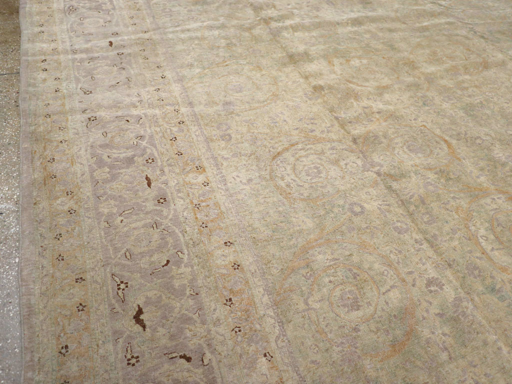 Antique Persian Tabriz  Carpet, No.21197 - Gss