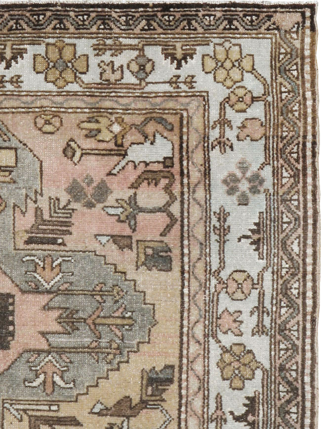 Vintage Persian Northwest Rug, No.21201 - Gss