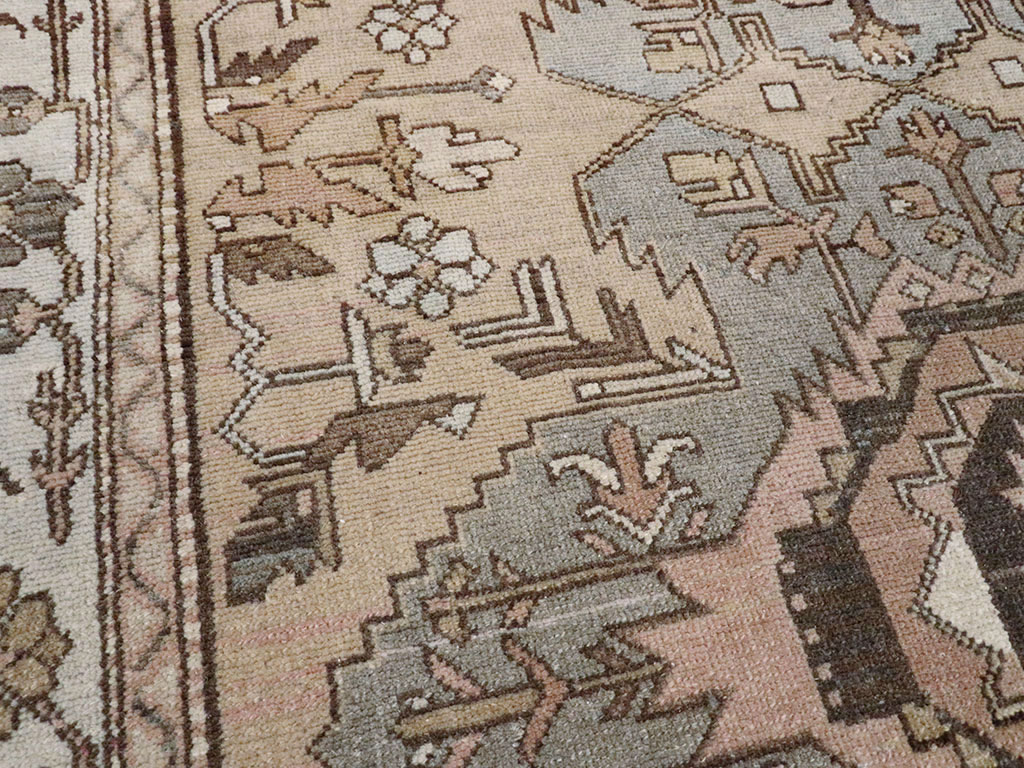 Vintage Persian Northwest Rug, No.21201 - Gss
