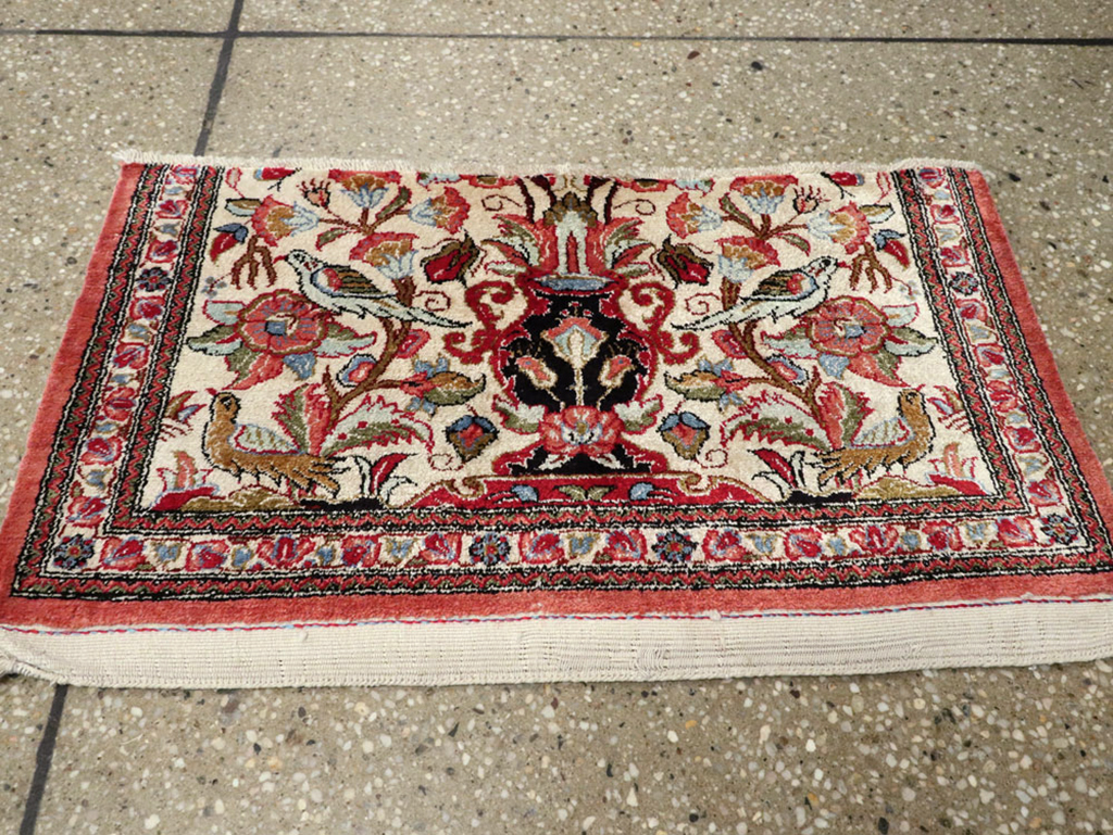Vintage Persian Quom Silk Rug, No.21213 - Gss