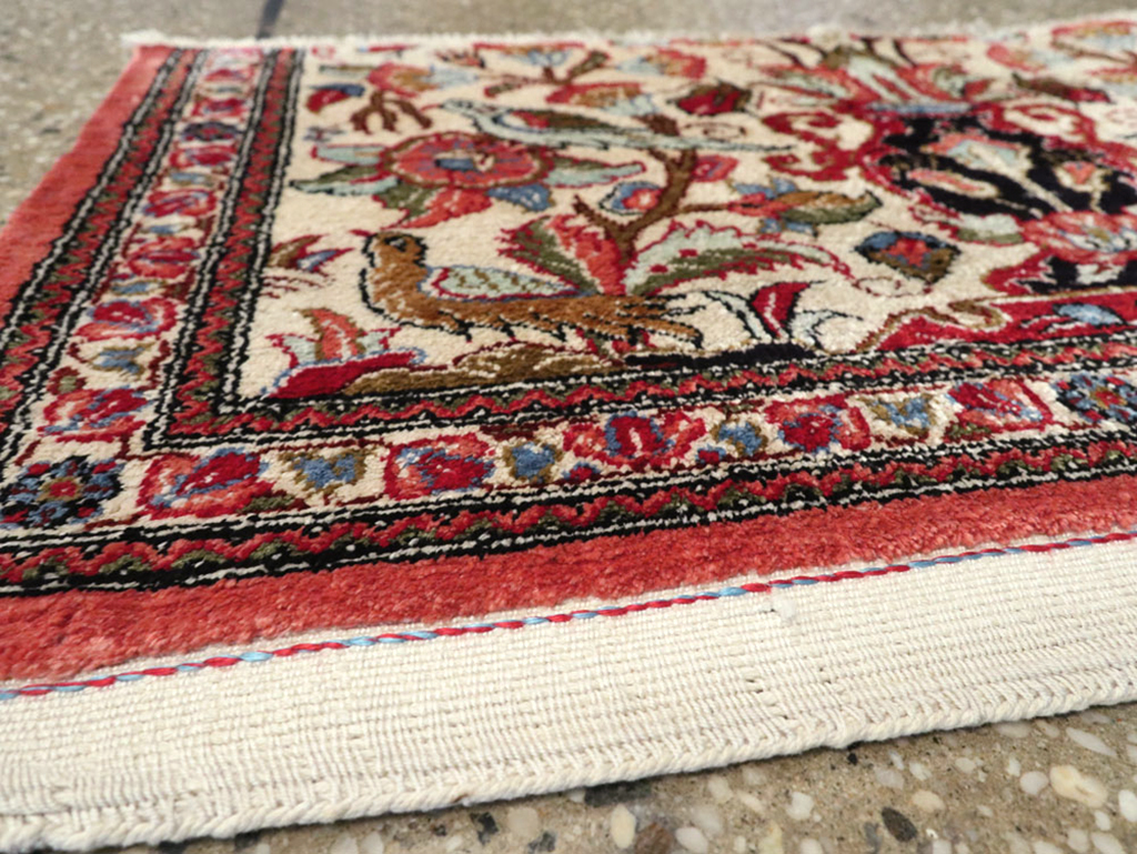 Vintage Persian Quom Silk Rug, No.21213 - Gss