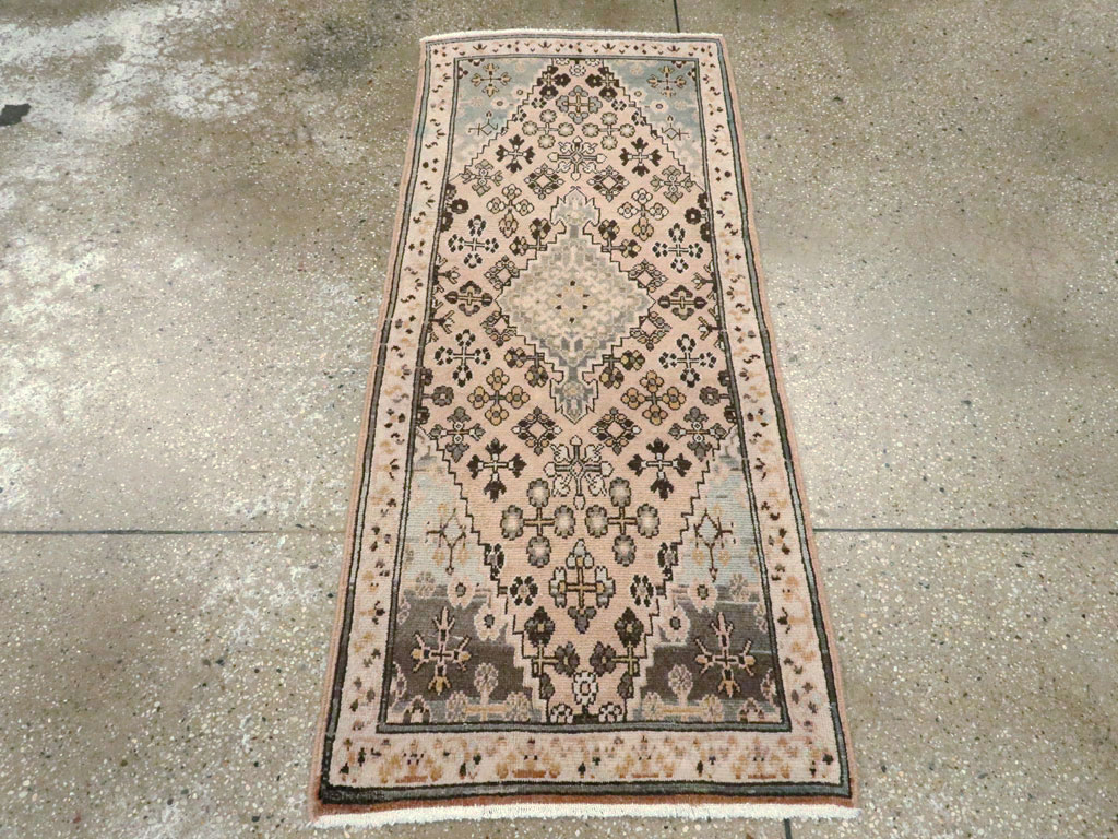 Vintage Persian Joshegan Rug, No.21233 - Gss