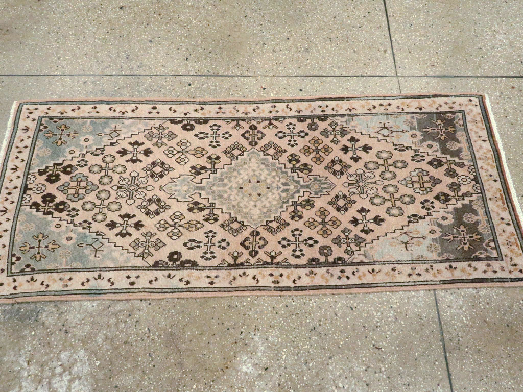 Vintage Persian Joshegan Rug, No.21233 - Gss