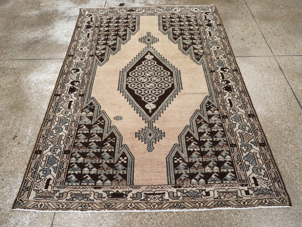 Antique Persian Malayer Rug, No.21261 - Gss