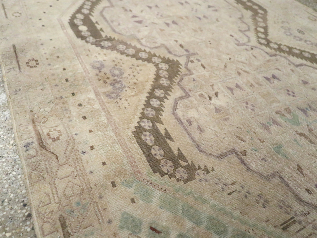 Vintage Persian Afshar Rug, No.21282 - Gss