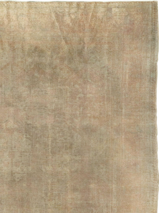 Antique Turkish Sivas Distressed Rug, No.21325 - Gss