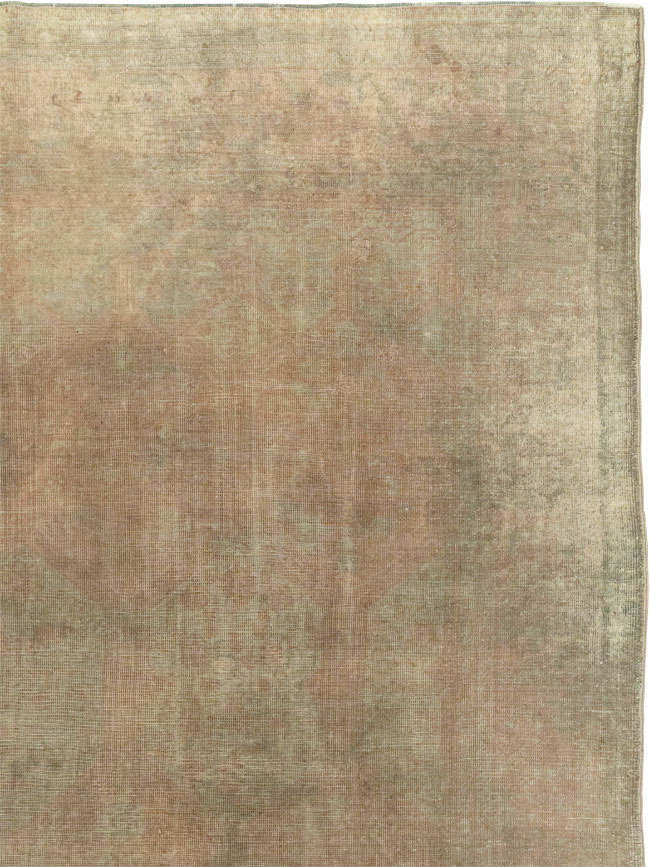 Antique Turkish Sivas Distressed Rug, No.21325 - Gss