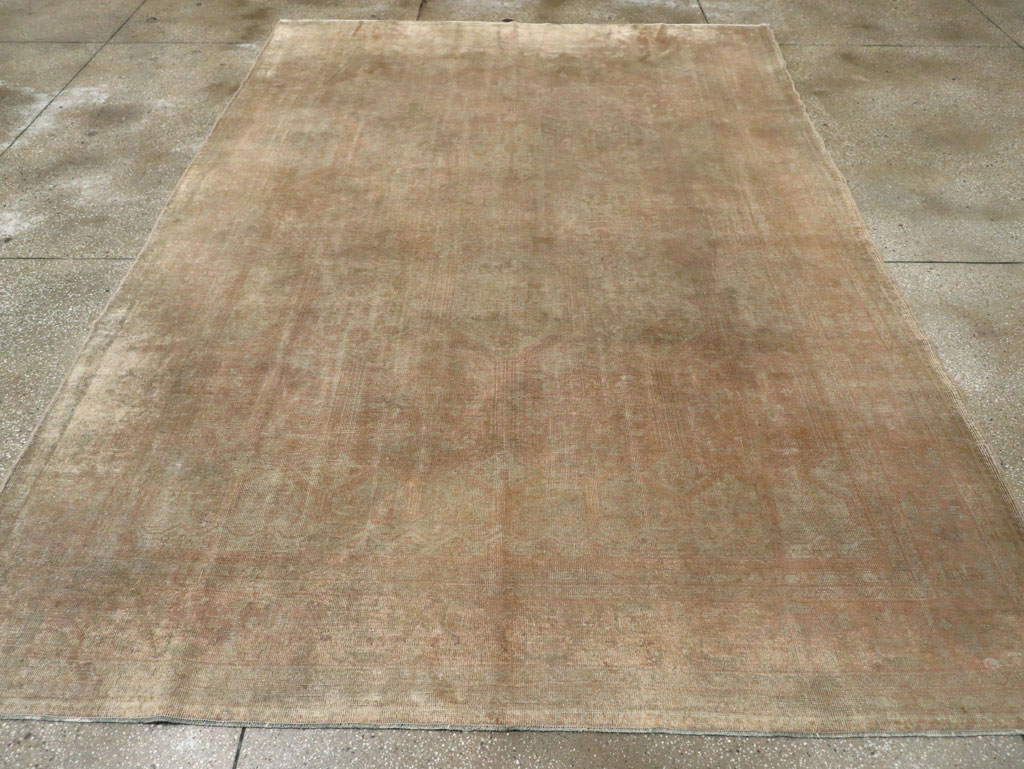 Antique Turkish Sivas Distressed Rug, No.21325 - Gss