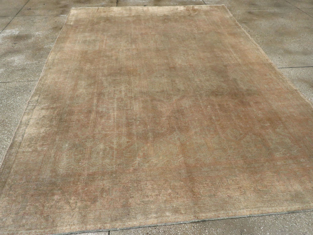 Antique Turkish Sivas Distressed Rug, No.21325 - Gss