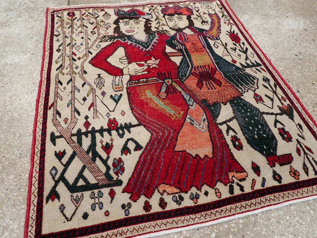 Vintage Persian Tabriz Pictorial Rug, No.21395 - Gss