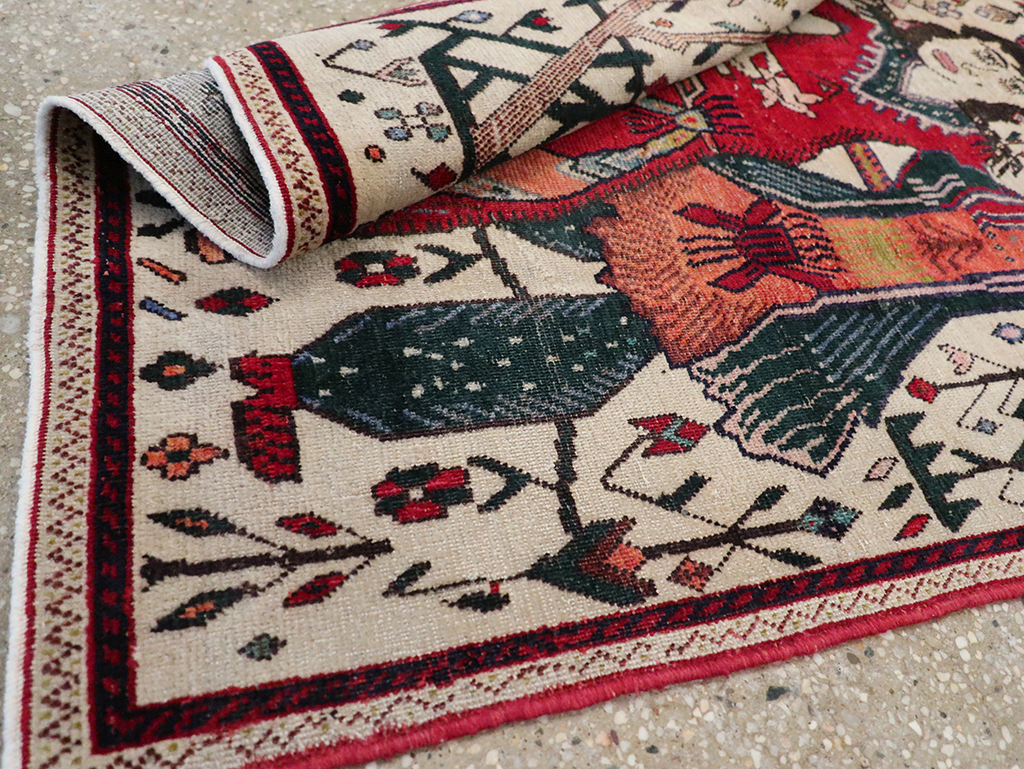 Vintage Persian Tabriz Pictorial Rug, No.21395 - Gss