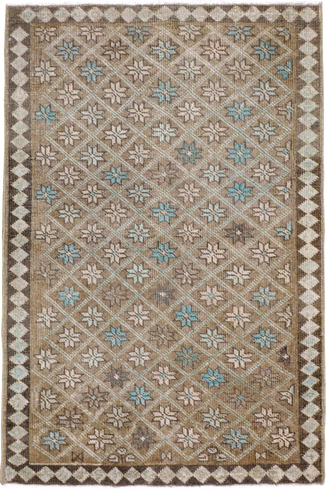 Vintage Tabriz Rug, No.21400 - Gss