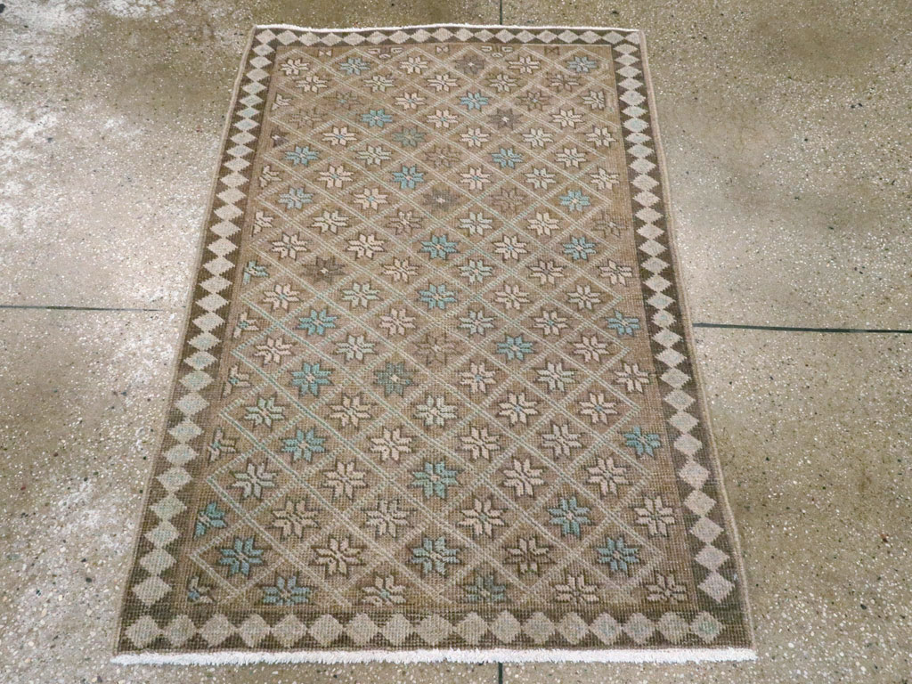 Vintage Tabriz Rug, No.21400 - Gss