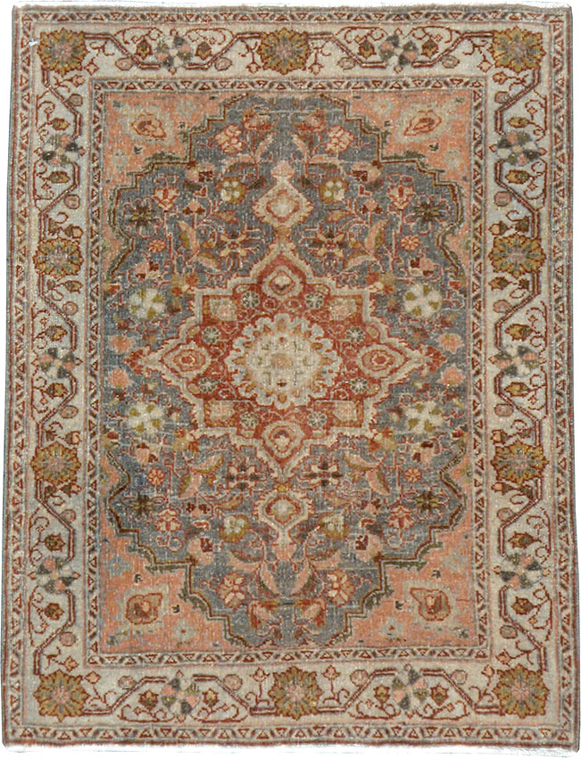 Vintage Persian Sarouk Rug, No.21428 - Gss