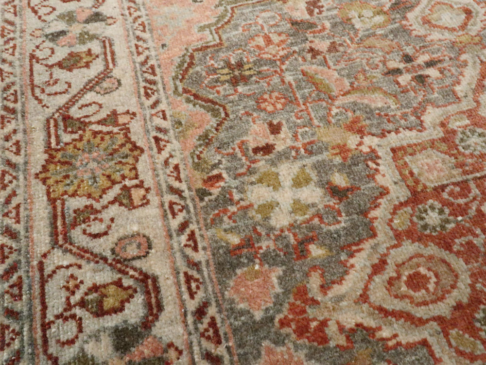 Vintage Persian Sarouk Rug, No.21428 - Gss