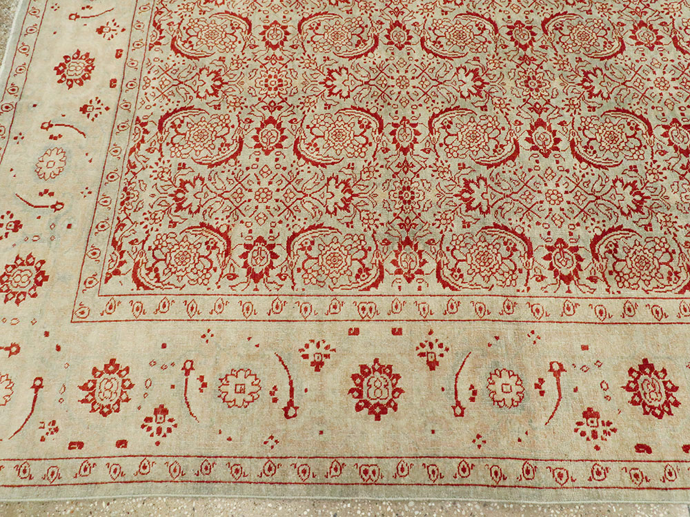 Antique Tabriz Carpet, No.21441 - Gss