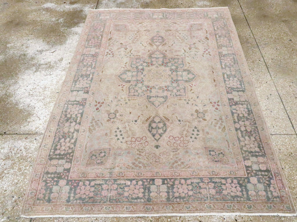 Vintage Persian Tabriz Accent Rug, No.21470 - Gss