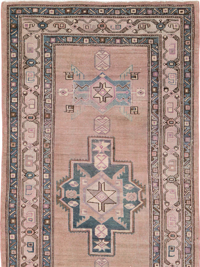 Antique Persian Northwest Runner, No.21490 - Gss