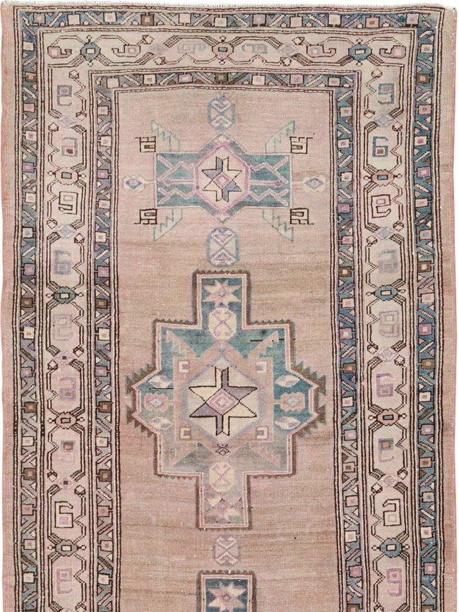 Antique Persian Northwest Runner, No.21490 - Gss