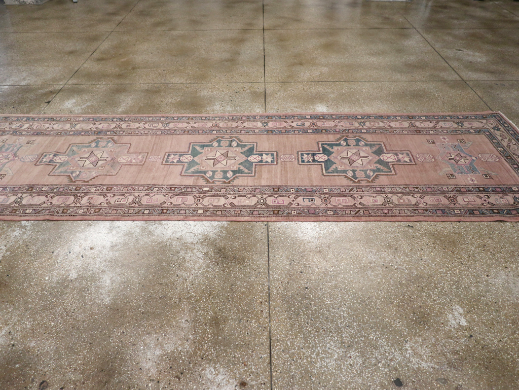 Antique Persian Northwest Runner, No.21490 - Gss