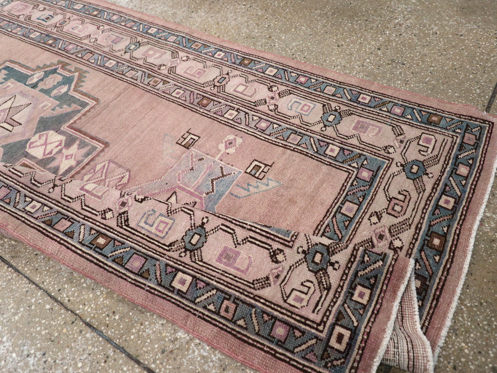 Antique Persian Northwest Runner, No.21490 - Gss