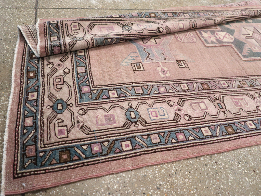 Antique Persian Northwest Runner, No.21490 - Gss