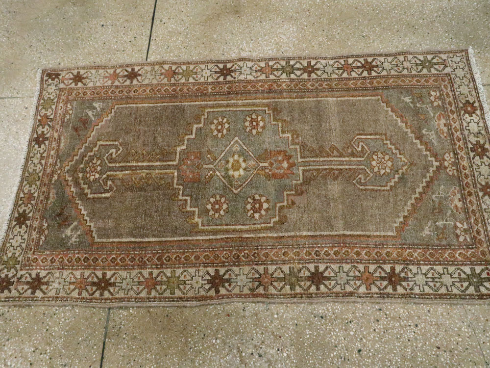 Antique Persian Malayer Rug, No.21513 - Gss
