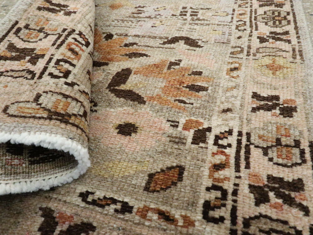 Antique Kurdish Rug, No.21515 - Gss