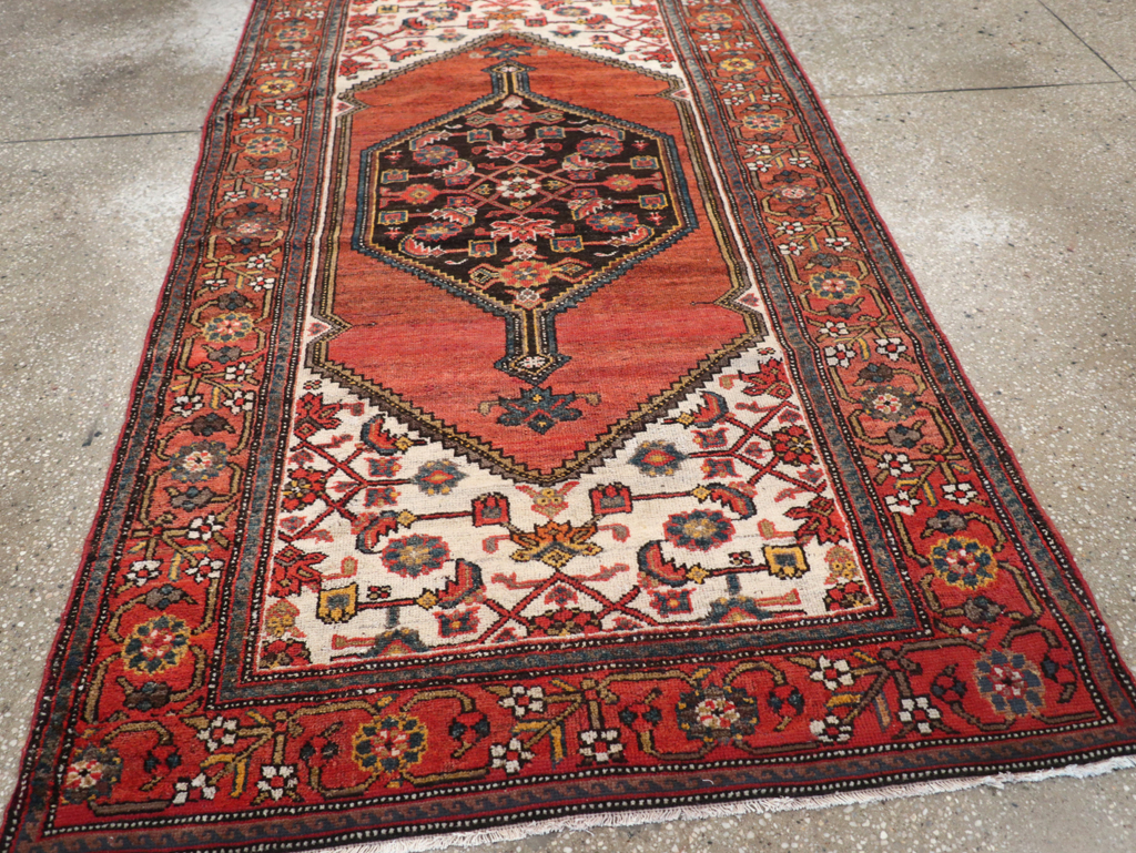 Antique Persian Malayer Accent Rug, No.21531 - Gss