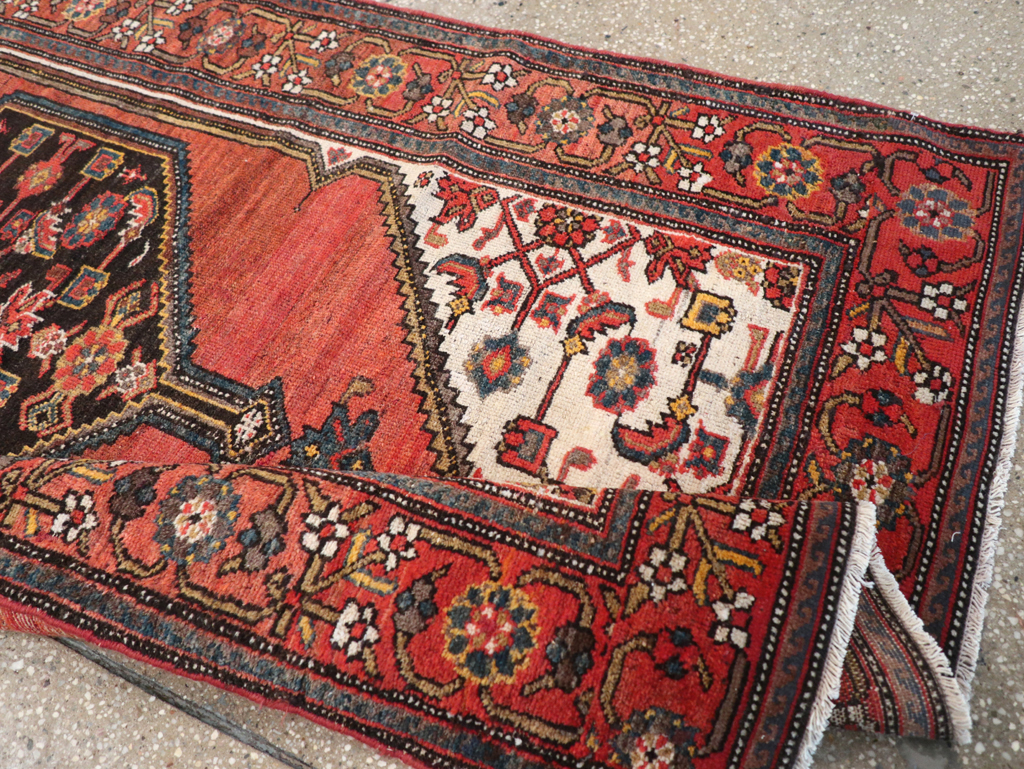 Antique Persian Malayer Accent Rug, No.21531 - Gss