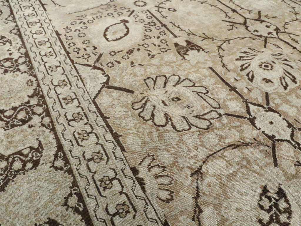 Antique Persian Tabriz Carpet, No.21553 - Gss
