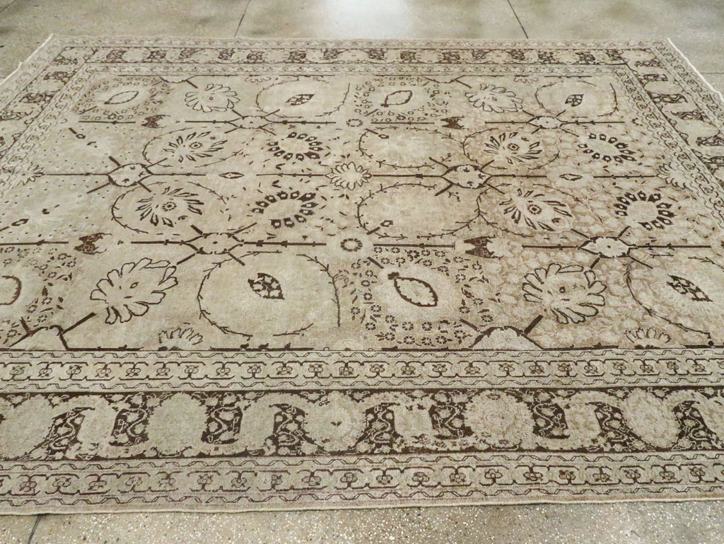 Antique Persian Tabriz Carpet, No.21553 - Gss