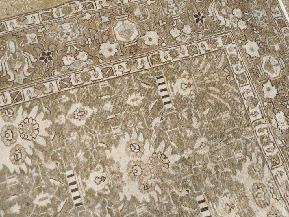 Antique Persian Tabriz Carpet, No.21558 - Gss