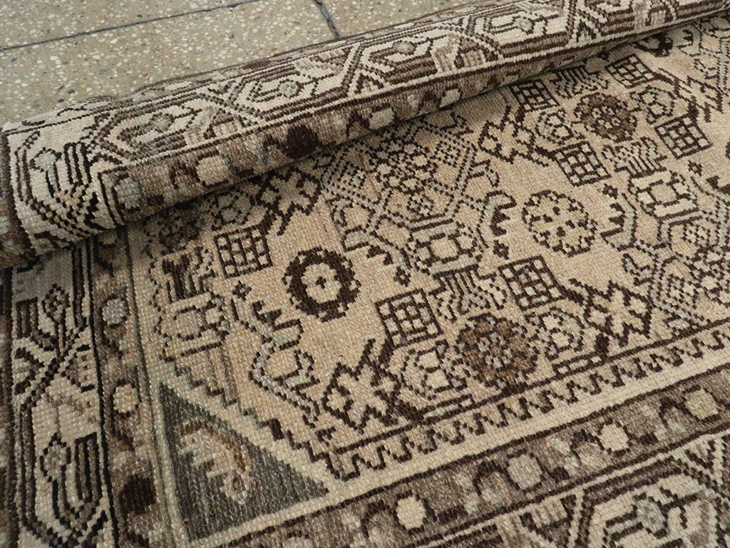 Vintage Persian Malayer Long Runner, No.21580 - Gss