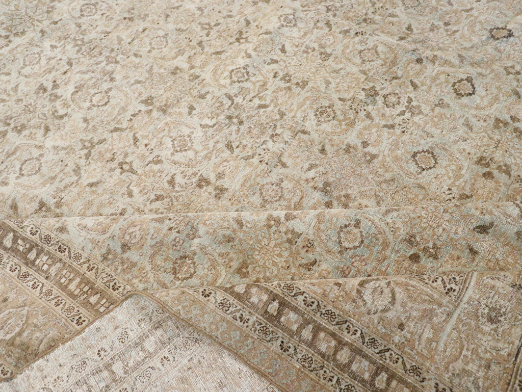 Antique Persian Tabriz Carpet, No.21582 - Gss