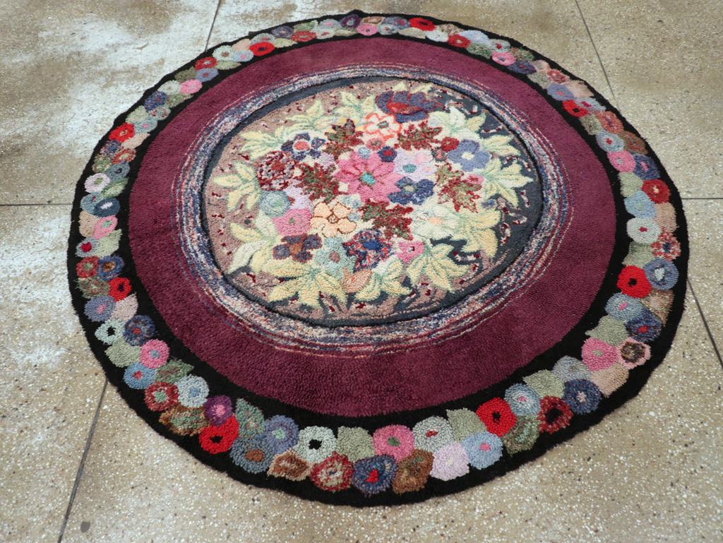 Antique American Hook Rug, No.21716 - Gss