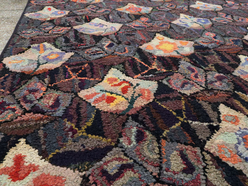 Antique American Hook Rug, No.21719 - Gss