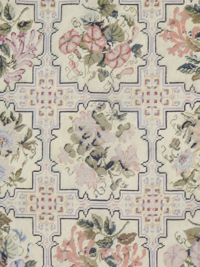 Antique English Needle-Point Carpet, No.21722 - Gss