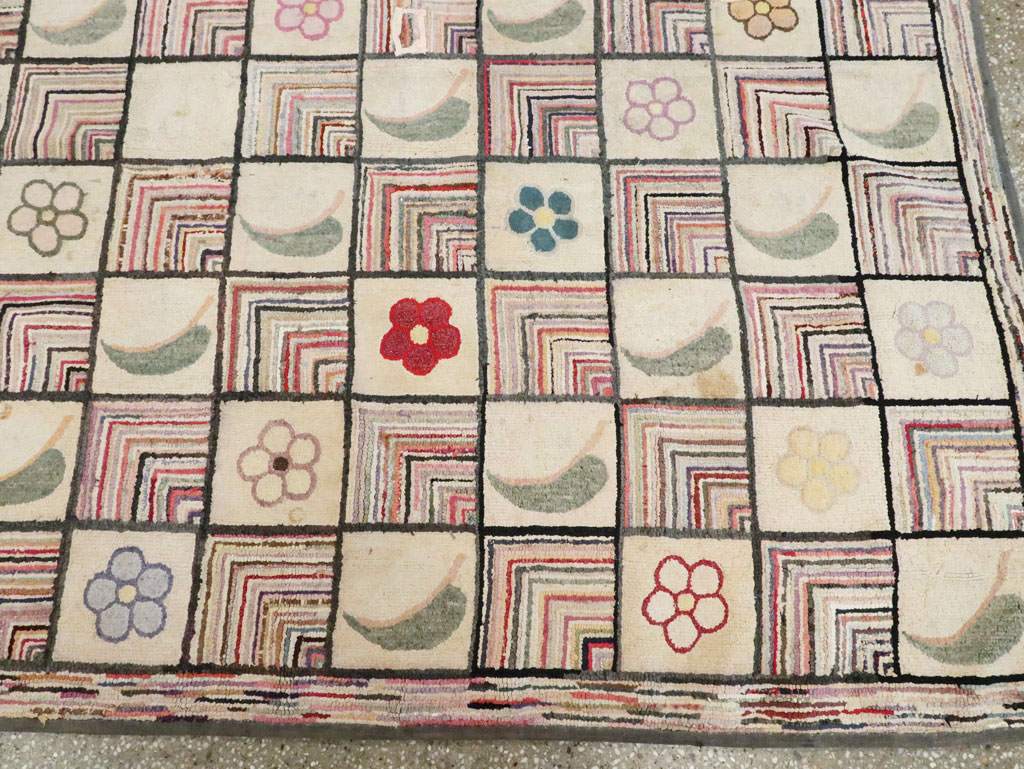 Antiqiue American Hook Rug, No.21751 - Gss