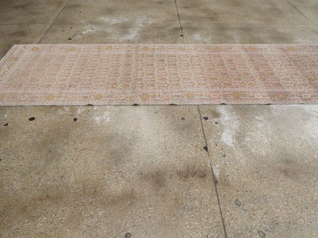 Vintage Persian Senneh Rug, No.21817 - Gss