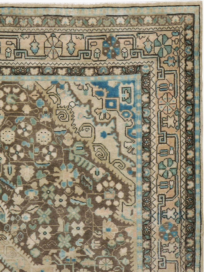 Antique Persian Sarouk Rug, No.21865 - Gss