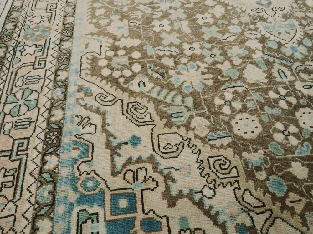 Antique Persian Sarouk Rug, No.21865 - Gss