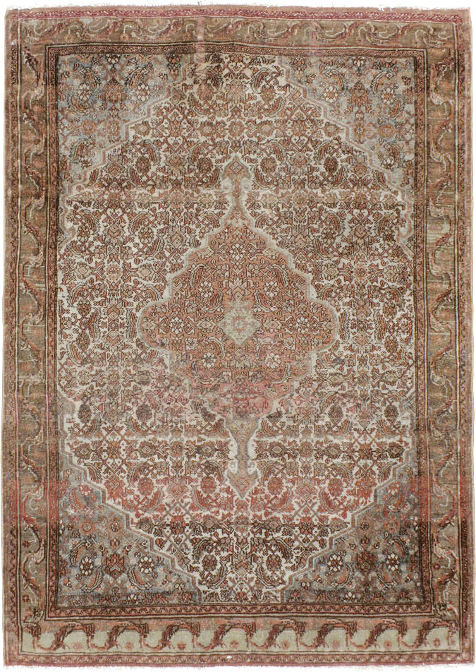 Antique Persian Bibikabad Rug, No.21874 - Gss