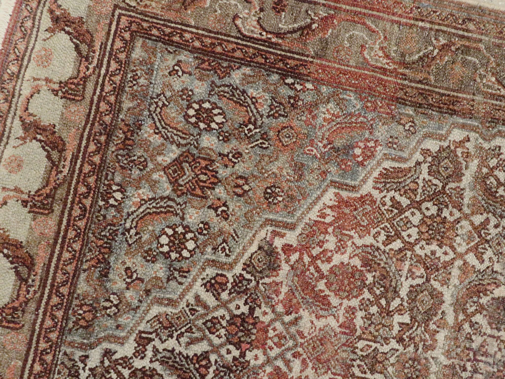 Antique Persian Bibikabad Rug, No.21874 - Gss