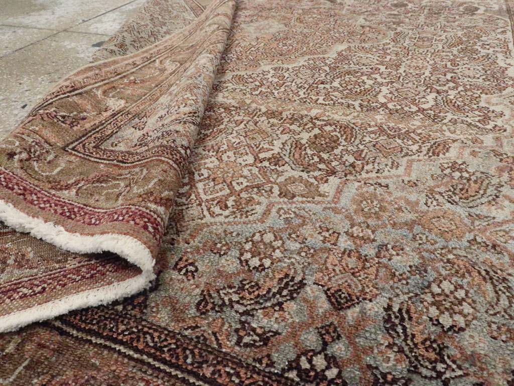 Antique Persian Bibikabad Rug, No.21874 - Gss